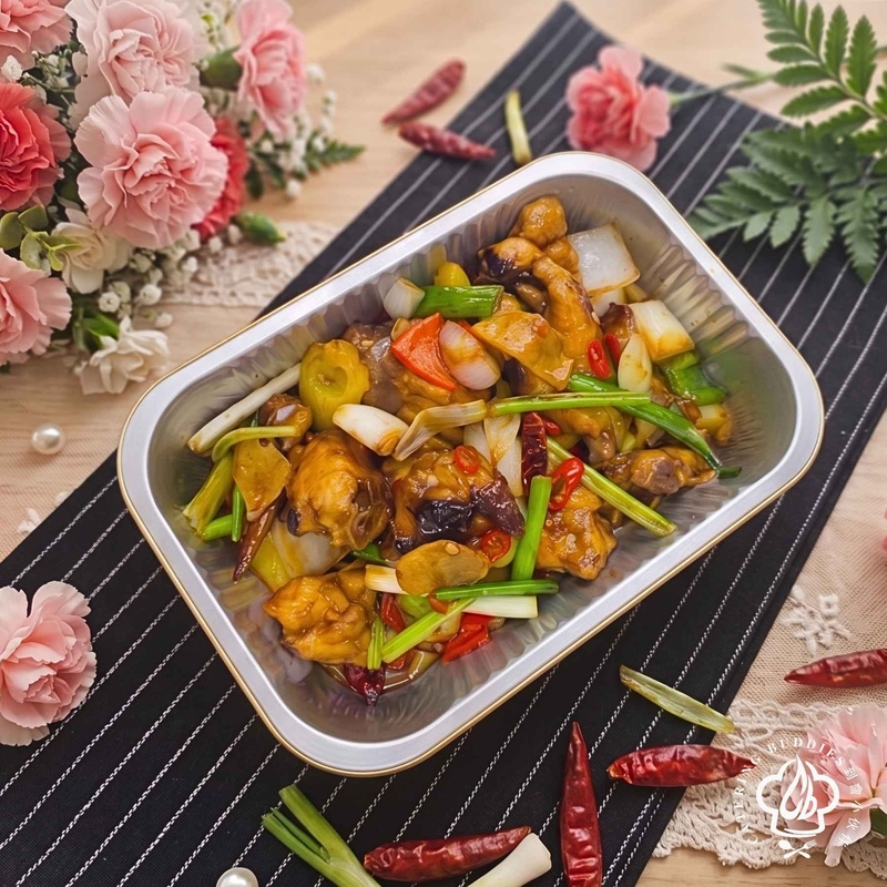 惹味醬爆雞煲(1隻切件)